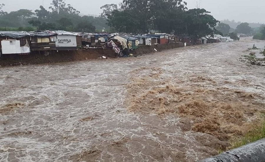 अविरल वर्षाले नवलपुरमा पहिरो र डुबान, नौ घरपरिवार प्रभावित
