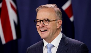 सुरक्षा खतराको कारण प्रधानमन्त्री एन्थोनी निवासमा फिर्ता