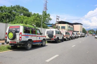 एक सय बढी एम्बुलेन्स घाइतेको उद्धार र शव व्यवस्थापनमा परिचालन