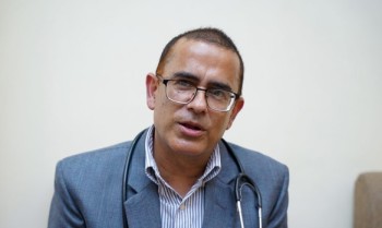 दसैँ मनाउँदै गर्दा मुटुलाई पनि ध्यान दिनु होला : वरिष्ठ मुटुरोग विशेषज्ञ डा. लम्साल