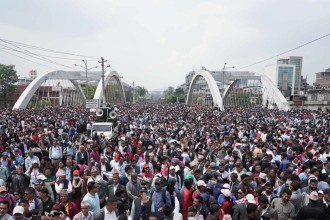 शिक्षकहरूको आन्दोलनले माइतीघर–बानेश्वर सडकखण्ड अस्तव्यस्त