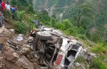 काभ्रे जिप दुर्घटना : मृतक  दुई जनाको पहिचान खुल्यो