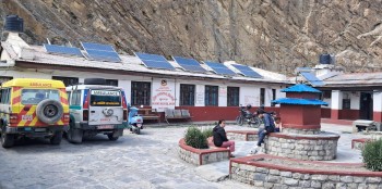 मुस्ताङ प्रदेश अस्पतालको एम्बुलेन्स आफैँ बिरामी