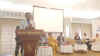 वैदेशिक रोजगारीमा ठगी गर्नेलाई कानुनी दायरामा ल्याइन्छ : मन्त्री भण्डारी