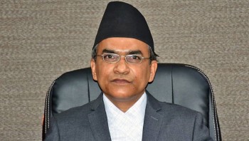 राष्ट्र बैंकको गभर्नरमा डा.विश्व पौडेल नियुक्त