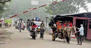 पश्चिमी नाकाबाट नेपाल भित्रिने विदेशी पर्यटक बढे