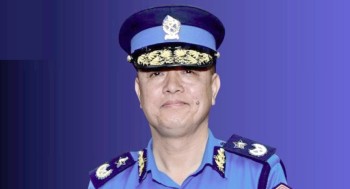 नेपाल प्रहरीको ३२औँ महानिरीक्षकमा चन्द्रकुवेर खापुङ नियुक्त