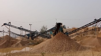 अनाधिकृत रूपमा सञ्चालन हुँदै आएको क्रसर उद्योग कारबाहीमा