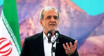 इरानले दबाबमा परेर वार्ता गर्ने छैन : इरानी राष्ट्रपति