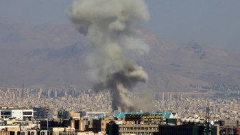 अमेरिका–इजरायलद्वारा इरानको खार्ग टापुमा आक्रमण