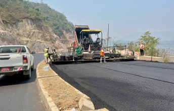 अरनिको राजमार्गः धुलिखेल–खावा सडकमा कालोपत्र सुरु