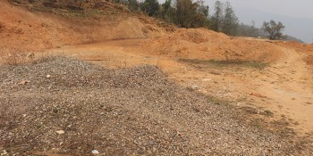 ठेकेदारको लापरबाहीले कोट अस्पतालको निर्माण पाँच वर्षदेखि अलपत्र