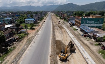 विमानस्थल र प्राधिकरणकाे विवादले पोखरा-मुग्लिन सडक विस्तार प्रभावित