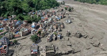 भोटेकोशी बाढीमा भोजपुरका चार जना सम्पर्कविहीन