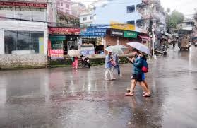 काठमाडौँ उपत्यका सहित देशभरको जनजीवन क्रमशः सामान्य बन्दै