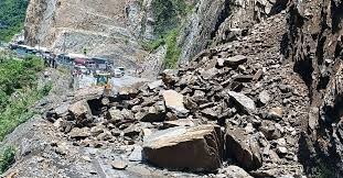 बैतडीका अधिकांश ग्रामीण सडक अवरुद्ध