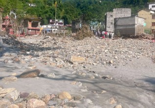 बाढीपछि उजाडियो सेतीवेणी, करोडौँको क्षति