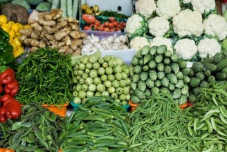 यस्तो छ आजको सागसब्जी र फलफूलको थोक मूल्य