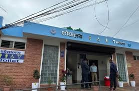 ‘स्मार्ट’  शौचालयमा स्नान र स्तनपान कक्ष !