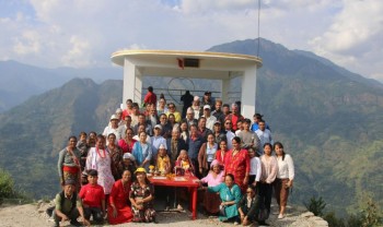 खेवाङले दिए गाउँलेलाई ‘भ्यू–टावर’ उपहार