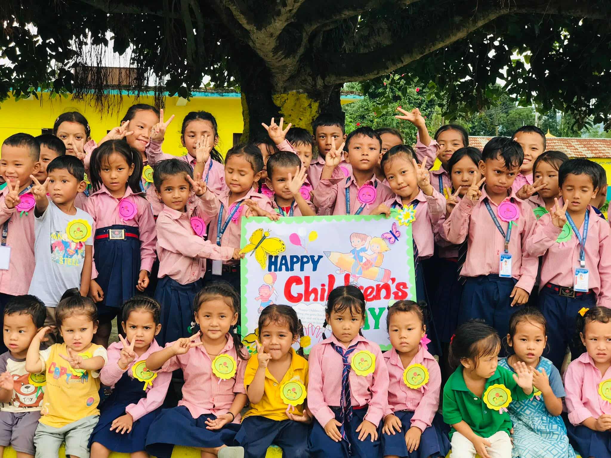 विश्व बाल दिवसका अवसरमा विद्यार्थी सम्मानित