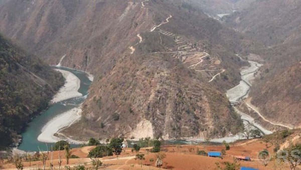दूधकोशी जलाशययुक्त जलविद्युत् आयोजनाः यसै वर्ष ठेक्का आह्वान