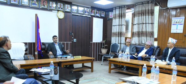 औषधी लिमिटेडका औषधी सरकारी स्वास्थ्य संस्थाबाट बिक्री गरिने
