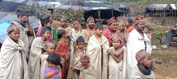 फेरिदै लोपोन्मुख राउटेको जीवनशैली