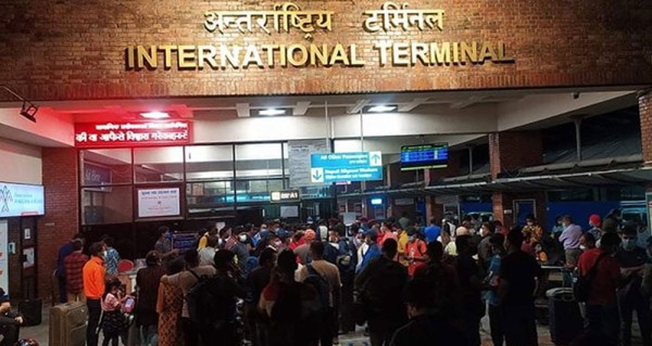 सीप अनुसारको रोजगारी नहुँदा बिदेसिँदै युवा