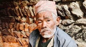 ‘धान्द्रुके बाजे’ ले बल्ल पाए ८३ वर्षमा नागरिकता