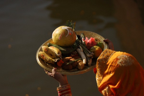 मनोकामना पूरा हुने विश्वासमा सूर्यदेवको पूजा आराधना गरिने छठ पर्व