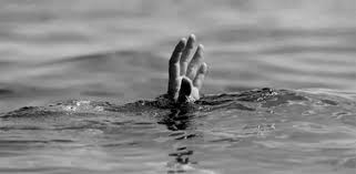 खोलाले बगाउँदा एक बालिकाको मृत्यु