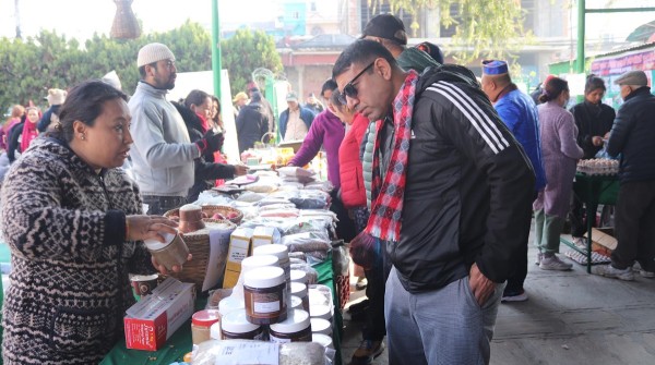 स्थानीय उत्पादन प्रवर्द्धन गर्न गोङ्गबुमा कृषि मेला