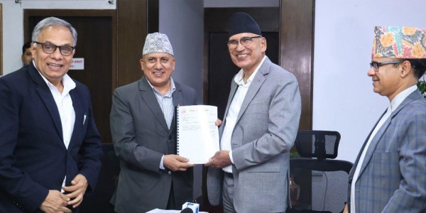 ‘राजस्व बढ्ने आधार छैन, रुग्ण आयोजनाका बजेट व्यापक कटौती गर्नुपर्छ’