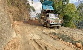 पृथ्वी राजमार्गको विकल्प मानिएको बुद्धसिंह मार्ग निर्माण सुस्त गतिमा