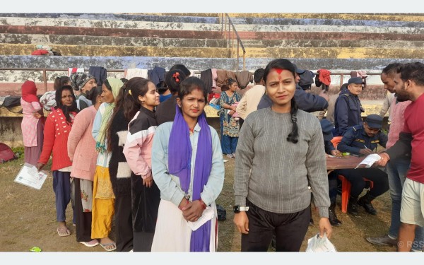 आमाहरुको निर्वाचन प्रहरी बन्ने रहर