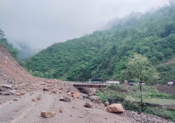 पहिरोले कालीगण्डकी करिडोर अवरुद्ध
