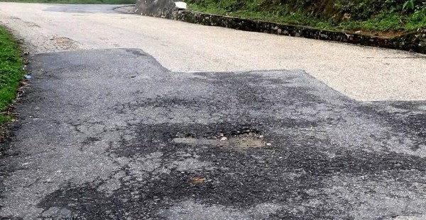 वैकल्पिक सडक निर्माणमा जुट्दै सूर्यगढी गाउँपालिका