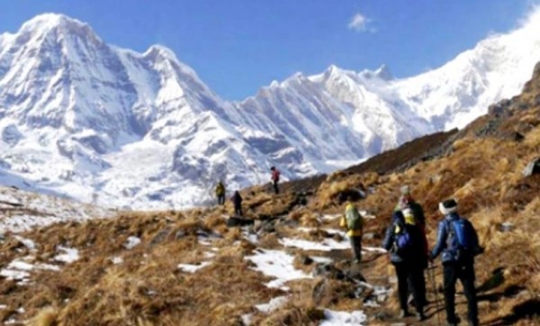 कञ्चनजङ्घा आधार शिविरमा साहसिक हाफ म्याराथन हुने