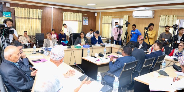 मध्यवर्ती क्षेत्रको पुनःसीमाङ्कन गर्न वन तथा वातावरण मन्त्रालयलाई समितिको निर्देशन