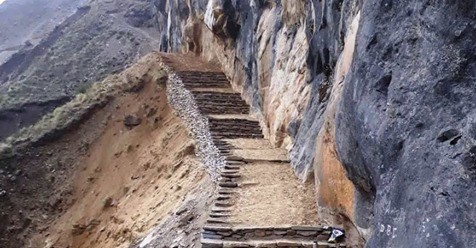 धौलागिरि आधार शिविर जाने पदमार्ग निर्माण