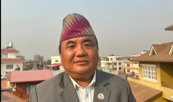 दक्षिणढोका-मूलपानी बाटो खोल्न प्रयास गर्ने रक्षामन्त्रीको प्रतिबद्धता