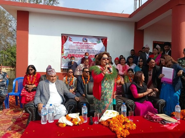 चिसापानी–गड्डा चौकी सडकखण्ड ६ लेनको बन्छ : परराष्ट्रमन्त्री