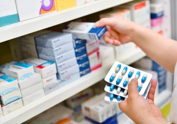 किशोरकिशोरीमा चिकित्सकको सल्लाहबिना औषधि प्रयोग बढ्दै