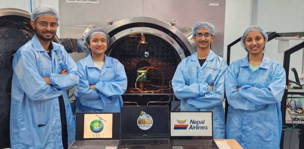 विद्यार्थीले बनाएको ‘मुनाल’ उपग्रह प्रक्षेपण हुँदै