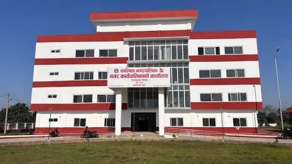 कालिका नगरपालिकाबाट ‘स्मार्ट कार्ड लाइसेन्स’ वितरण सुरु, भरतपुरसम्म आउनुपर्ने बाध्यता अन्त्य
