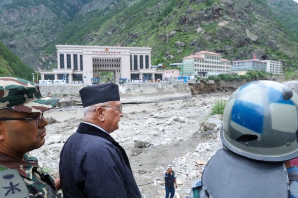 प्रधानमन्त्री ओलीद्वारा रसुवा र नुवाकोटको बाढी प्रभावित क्षेत्रको अवलोकन