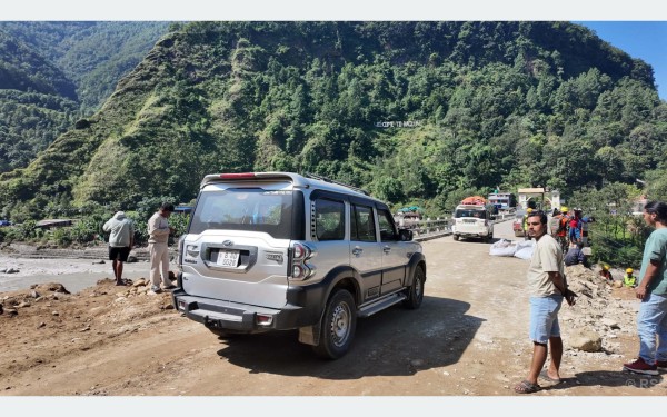पुलको पहुँचमार्ग बन्यो, १५ दिनपछि बागलुङमा सीधा यातायात सञ्चालन