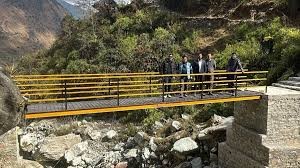म्याग्दी बाङखोलामा पुल निर्माणसगै पर्यटकलाई सहज