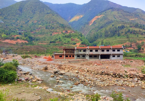 बजेट अभावमा अस्पताल अलपत्र